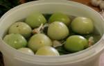 Как заквасить зеленые помидоры в кастрюле